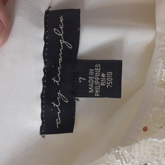 City Triangles Semi Formal/ Formal Mini Dress size 7 Junior - Picture 2 of 3